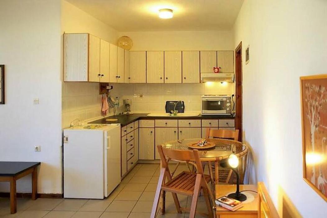 Lila Apartments Vourvourou Exterior foto